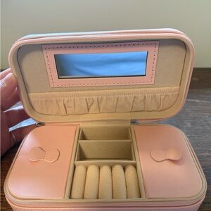 Elegant Pink Jewelry Organizer